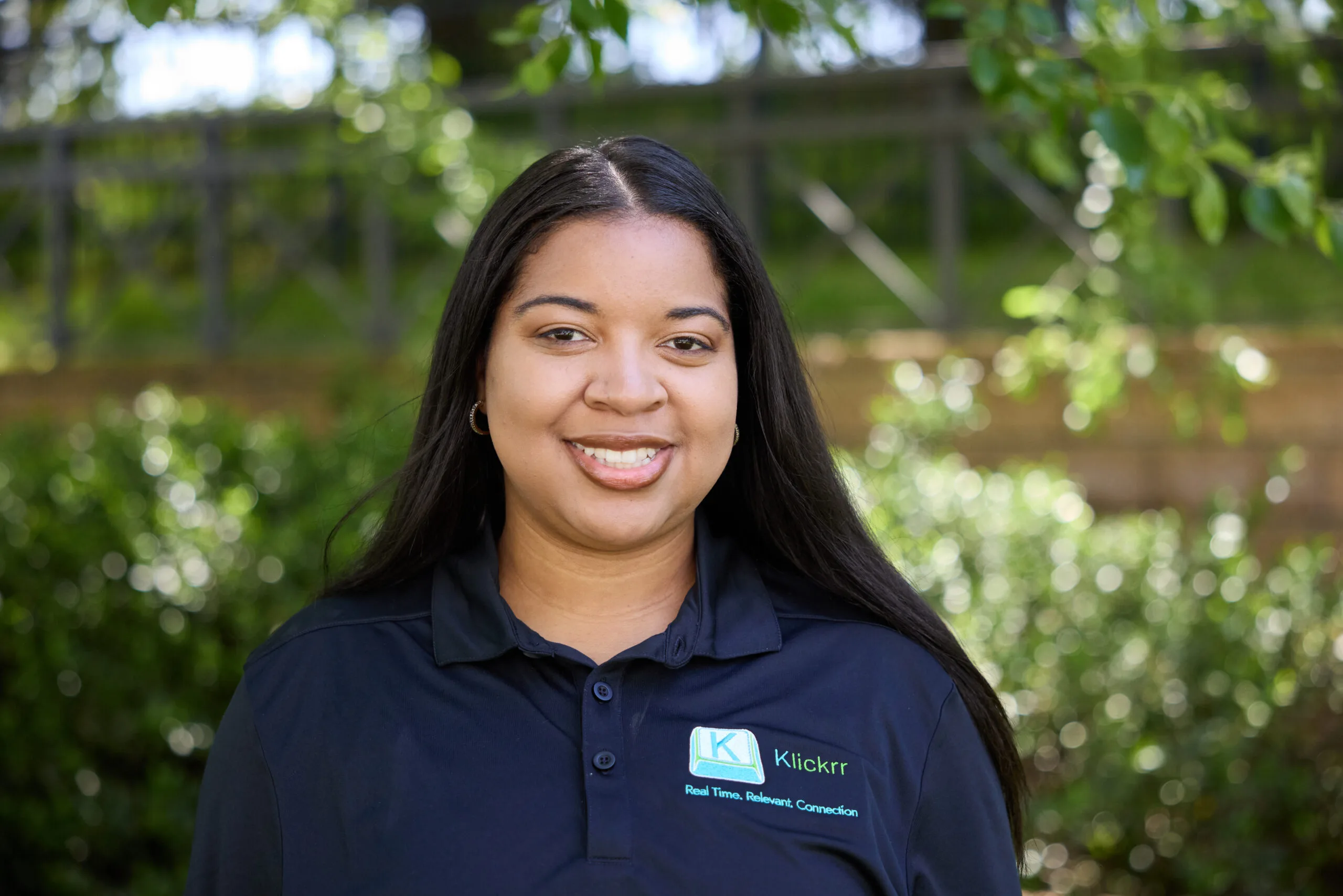 Klickrr-Yasmeen-headshot-scaled.jpg
